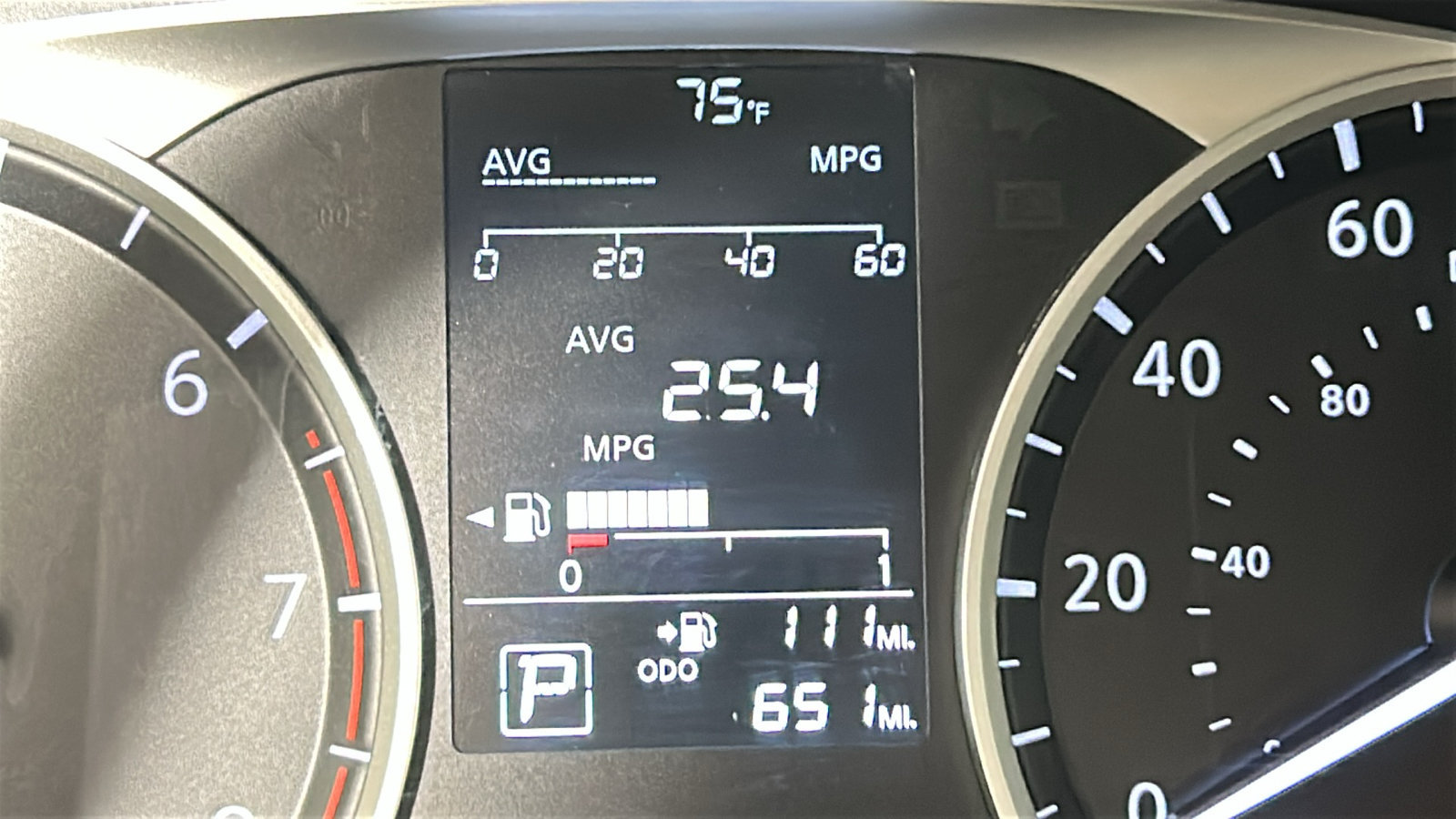 Used 2025 Nissan Versa S w/ Trunk Package FWD image 22