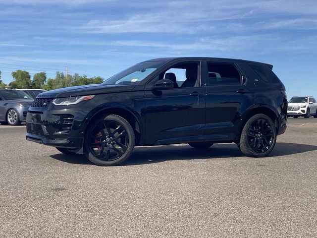 Used 2025 Land Rover Discovery Sport Dynamic SE image 2