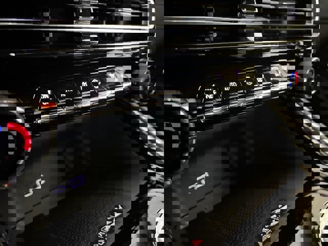 Used 2024 Chevrolet Traverse LT w/ Midnight/Sport Edition image 11