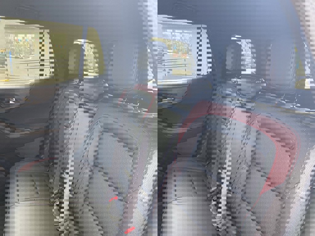 New 2026 Chevrolet Equinox RS w/ Safety and Technology Package image 17