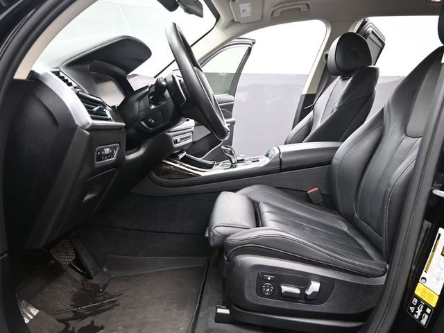 Used 2020 BMW X7 xDrive40i w/ Executive Package image 17