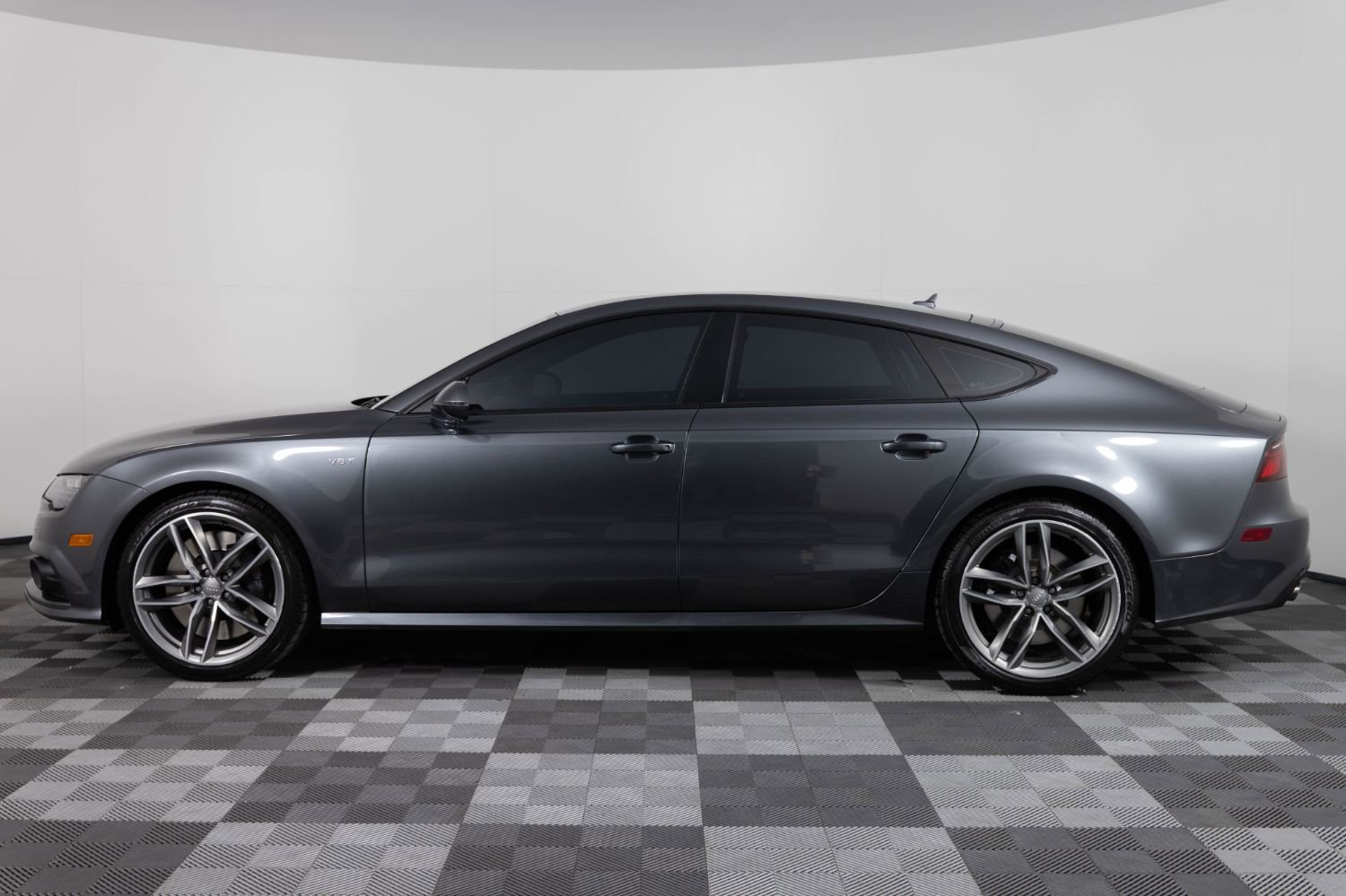 Used 2017 Audi S7 Premium Plus w/ Driver Assistance Package image 3