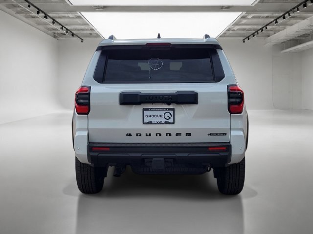New 2026 Toyota 4Runner TRD Off-Road Premium AWD/4WD image 4