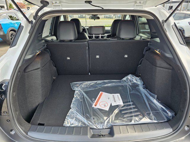 New 2025 Nissan Kicks SR w/ SR Premium Package image 20