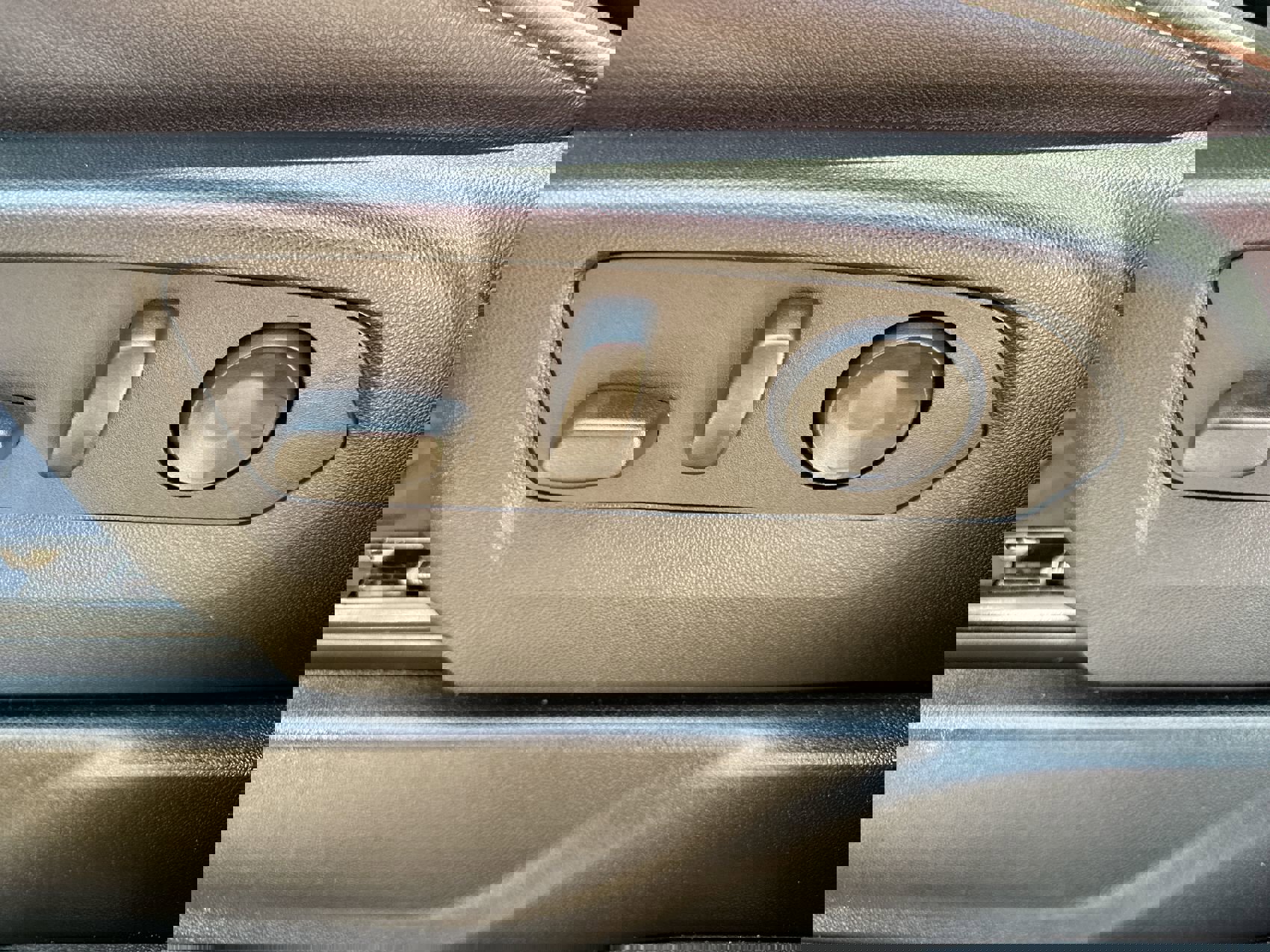 Used 2025 Chevrolet Tahoe Premier image 12