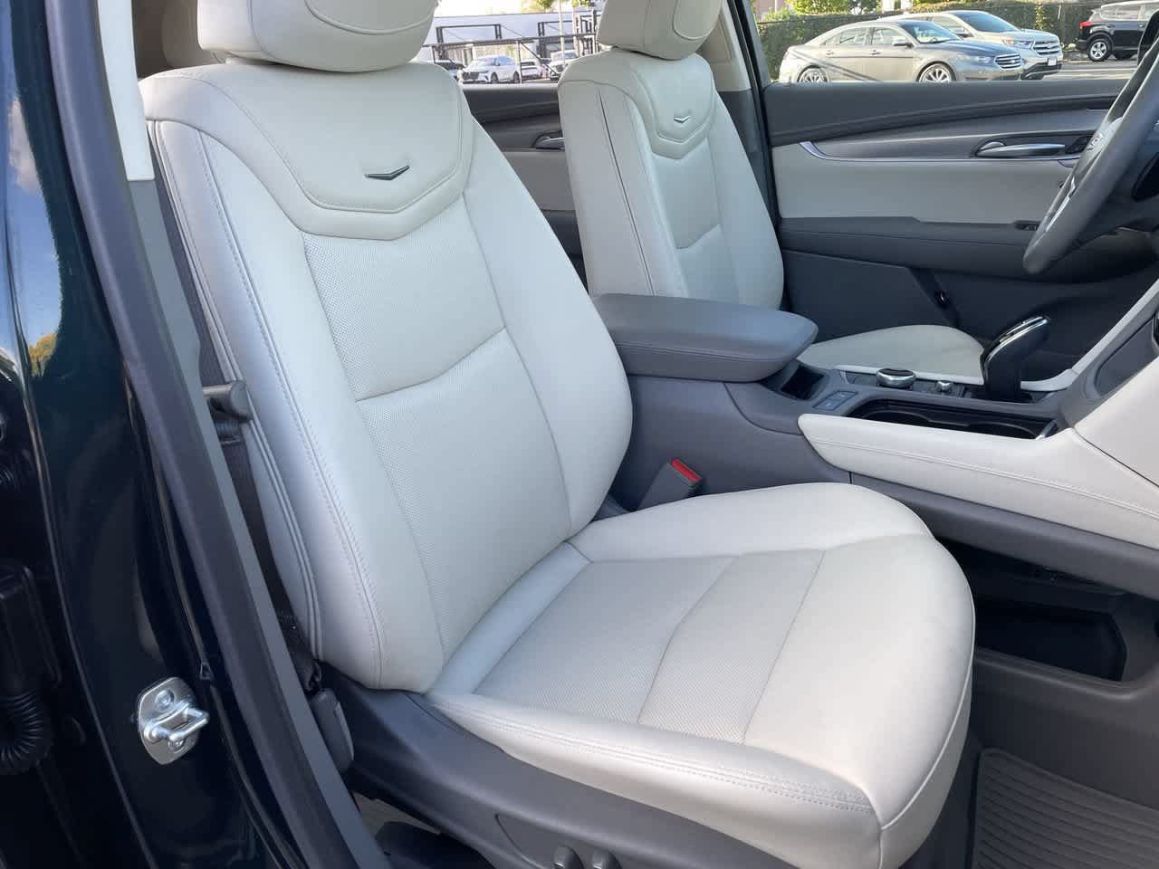 Certified 2024 Cadillac XT5 Premium Luxury AWD/4WD image 14