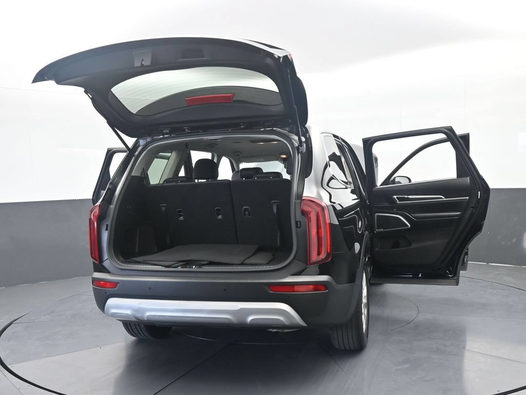 Used 2022 Kia Telluride LX FWD image 77