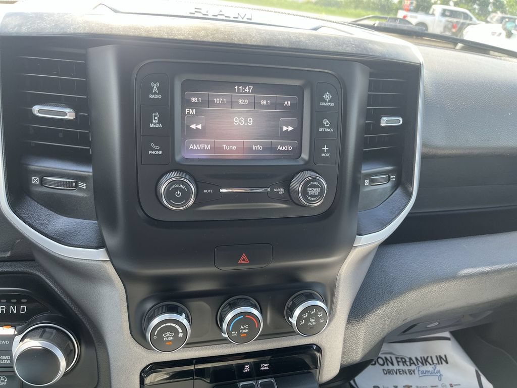 Used 2022 RAM 1500 Big Horn AWD/4WD image 22