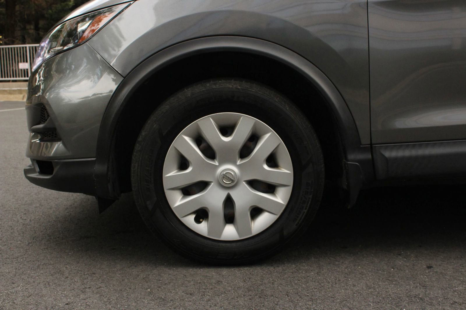 Used 2020 Nissan Rogue Sport S AWD/4WD image 11
