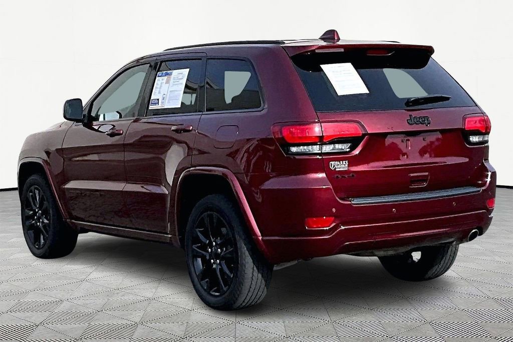 Used 2022 Jeep Grand Cherokee Laredo X image 6