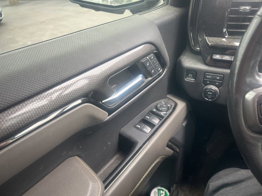 Used 2022 Chevrolet Silverado 1500 ZR2 w/ Technology Package image 9