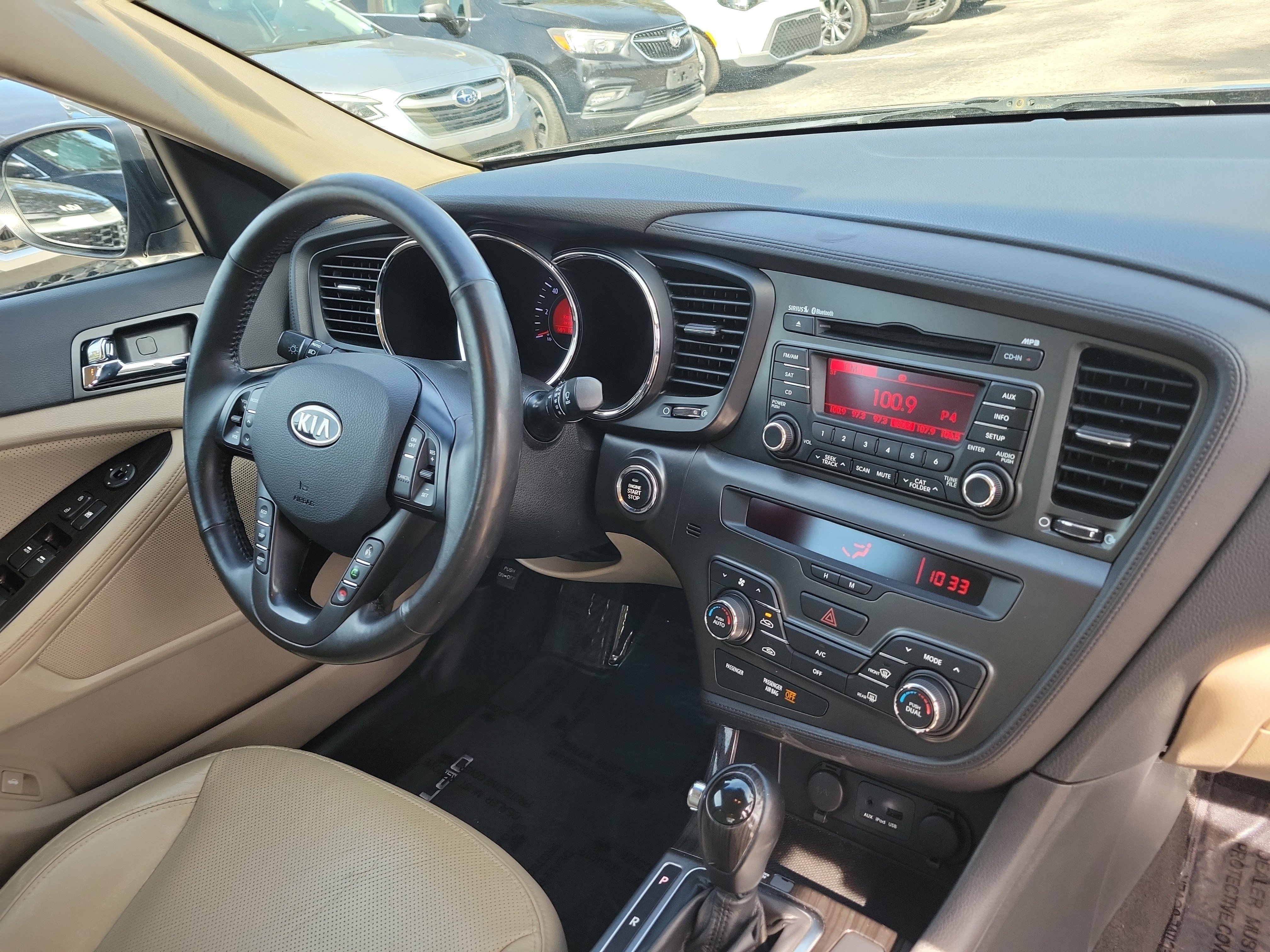 Used 2012 Kia Optima EX image 8