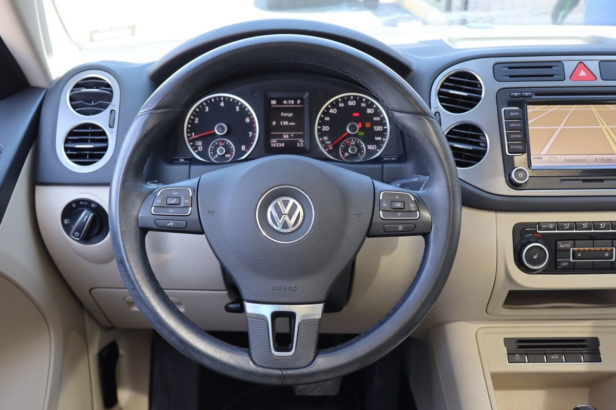Used 2011 Volkswagen Tiguan S AWD/4WD image 12