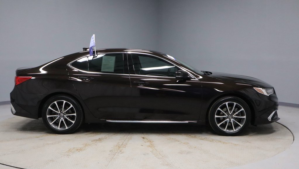 Used 2018 Acura TLX V6 SH-AWD w/ Technology Pkg image 11