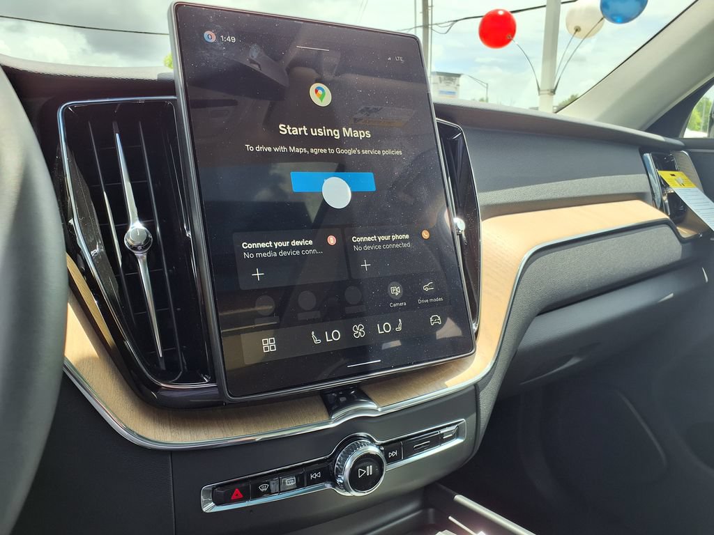 New 2026 Volvo XC60 B5 Core AWD/4WD image 25