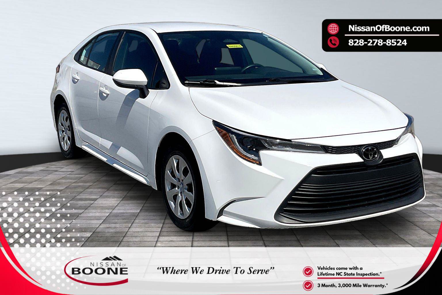 Used 2024 Toyota Corolla LE FWD image 1