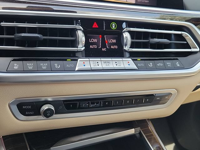 Used 2021 BMW X7 xDrive40i w/ Executive Package AWD/4WD image 41