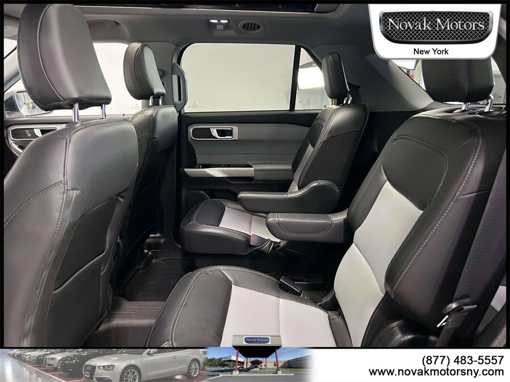 Used 2022 Ford Explorer XLT w/ Equipment Group 202A image 13