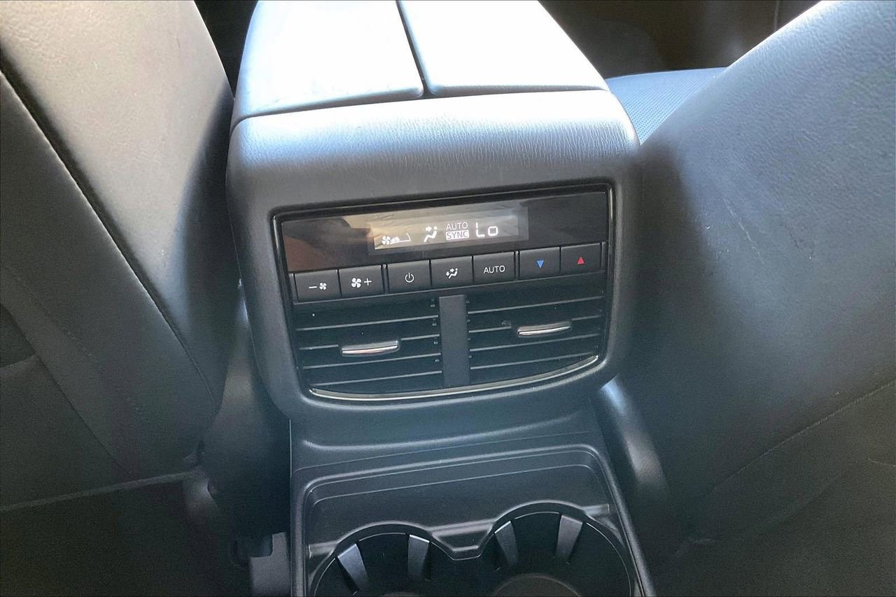 Used 2023 MAZDA CX-9 Touring image 18