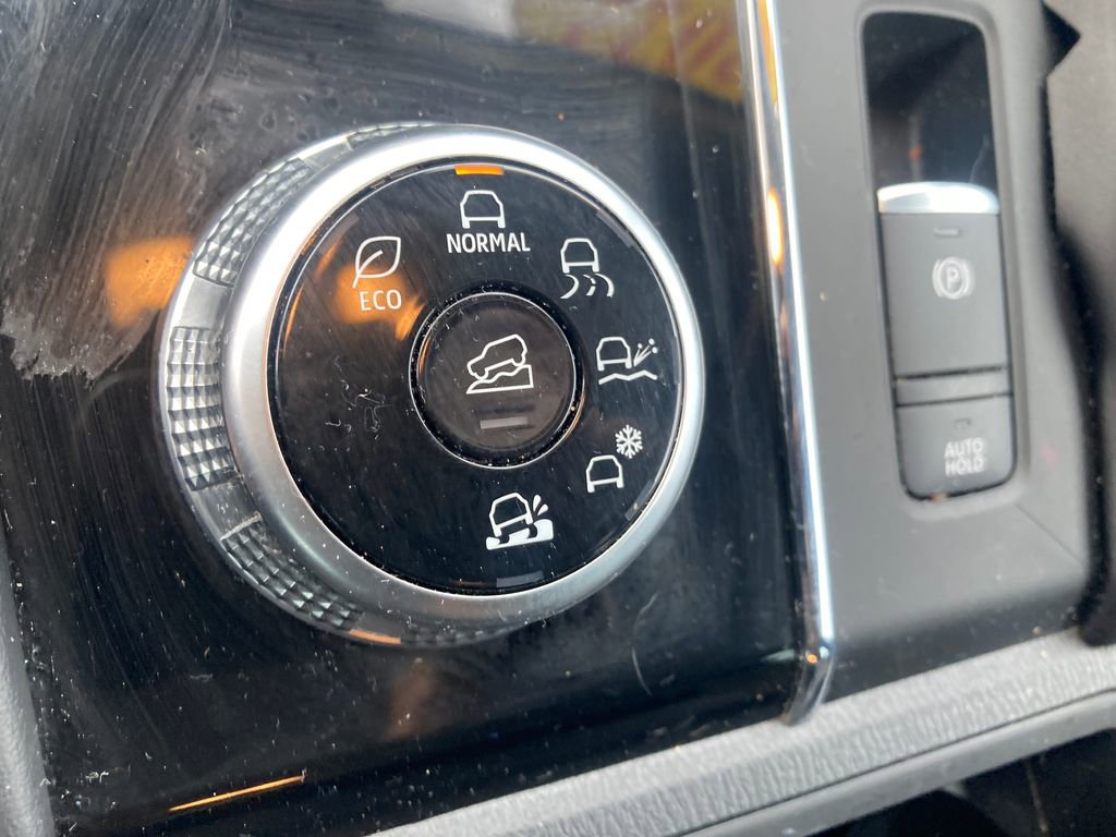 Used 2022 Mitsubishi Outlander ES image 44