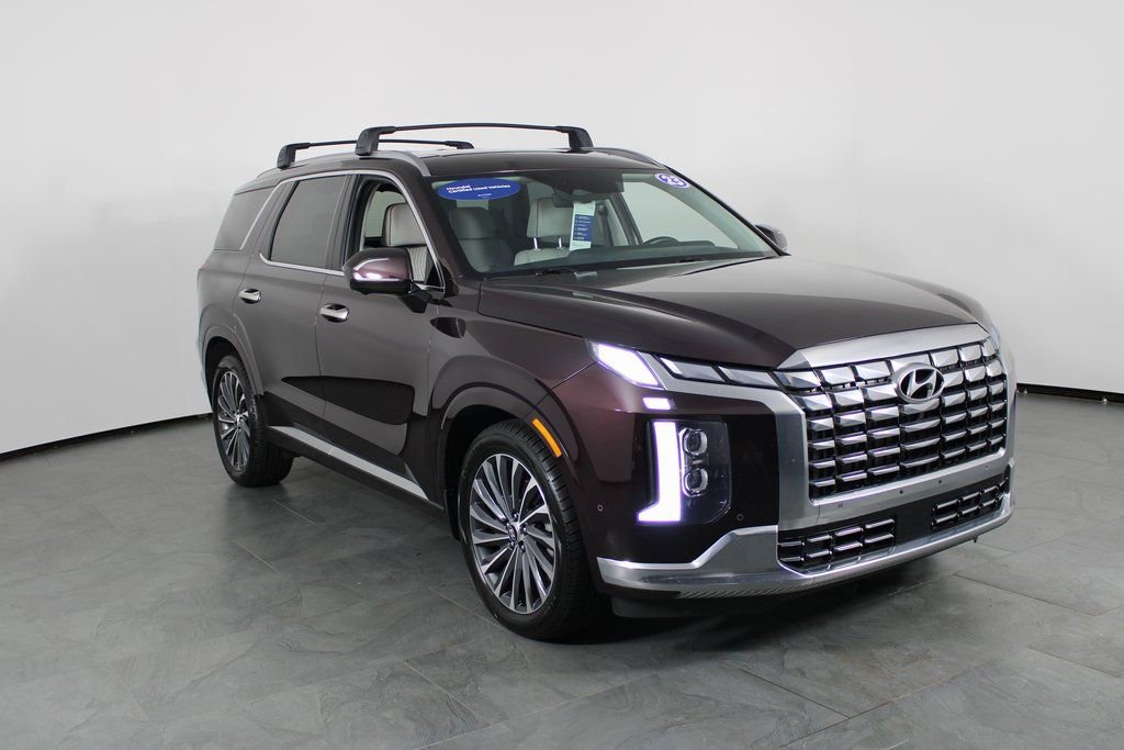 Used 2023 Hyundai Palisade Calligraphy image 11