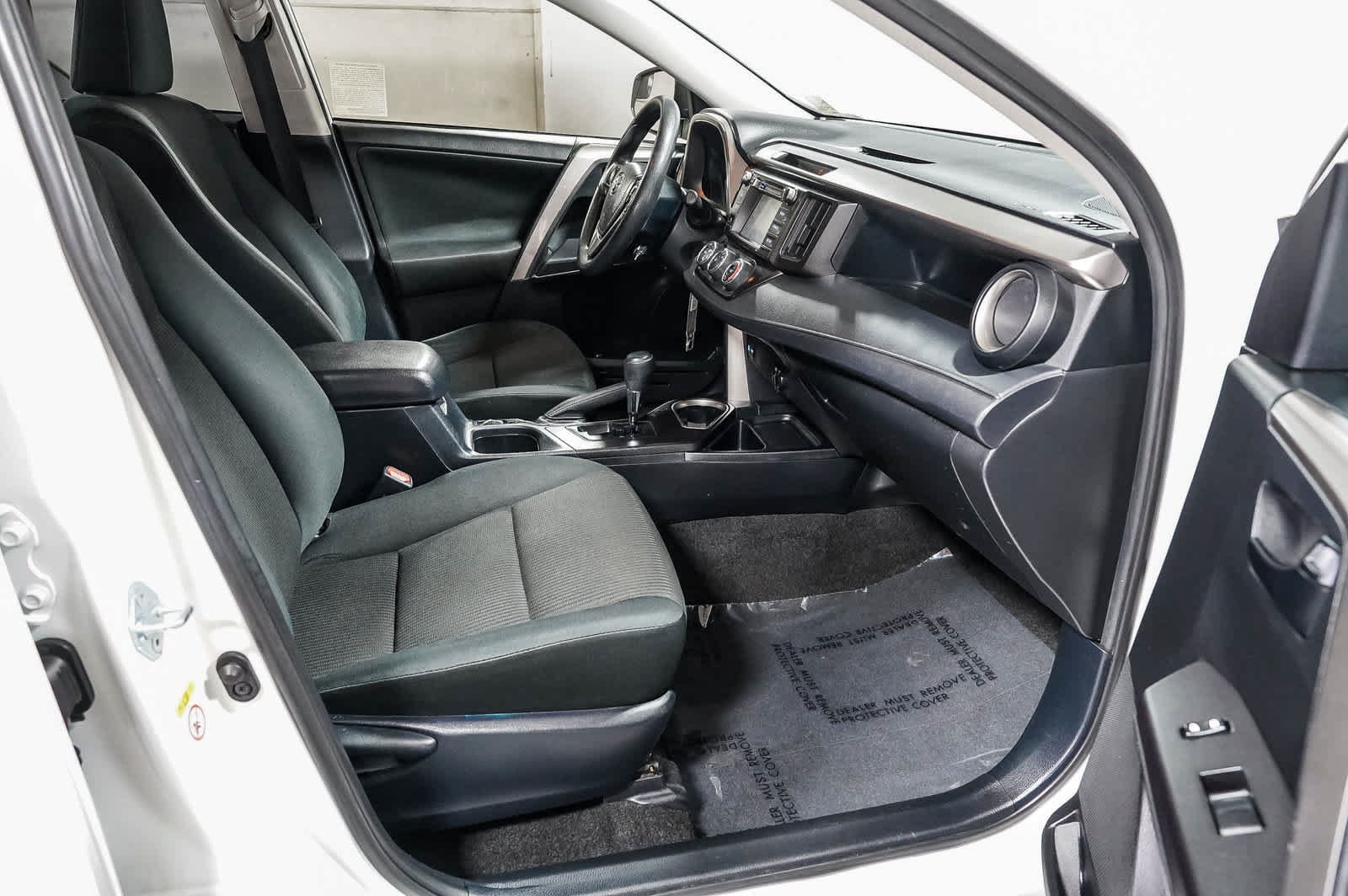 Certified 2018 Toyota RAV4 LE w/ All Weather Liner Package FWD image 16