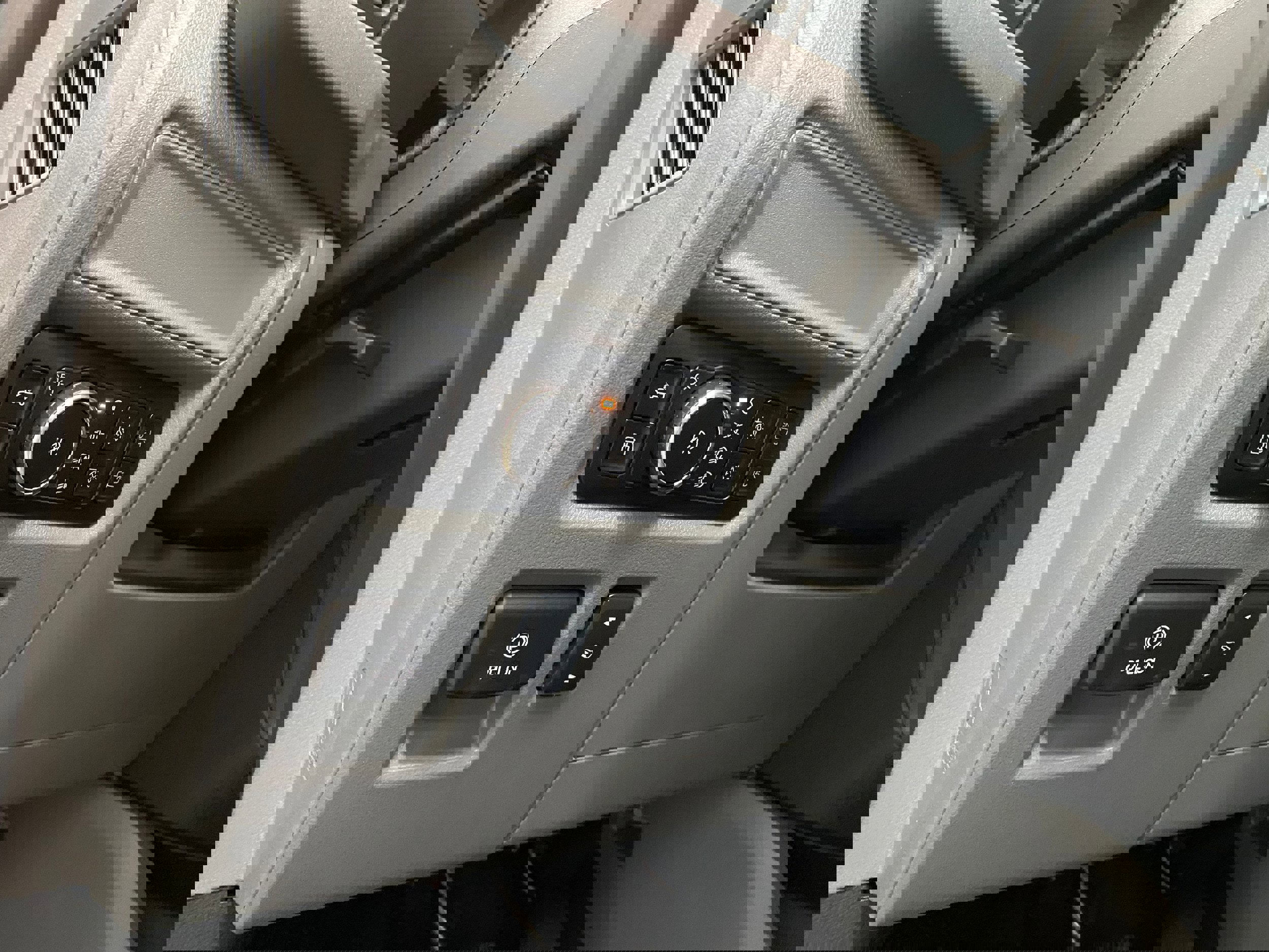 New 2025 Ford F150 XLT w/ Equipment Group 303A High image 18