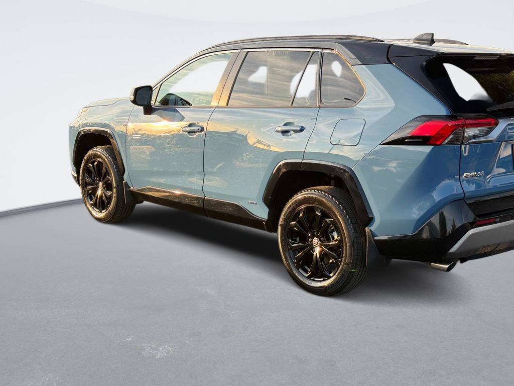 Used 2023 Toyota RAV4 XSE AWD/4WD image 7