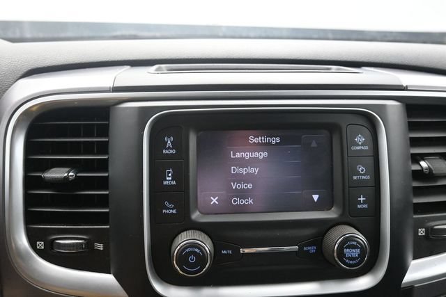 Used 2022 RAM 1500 Classic SLT AWD/4WD image 25