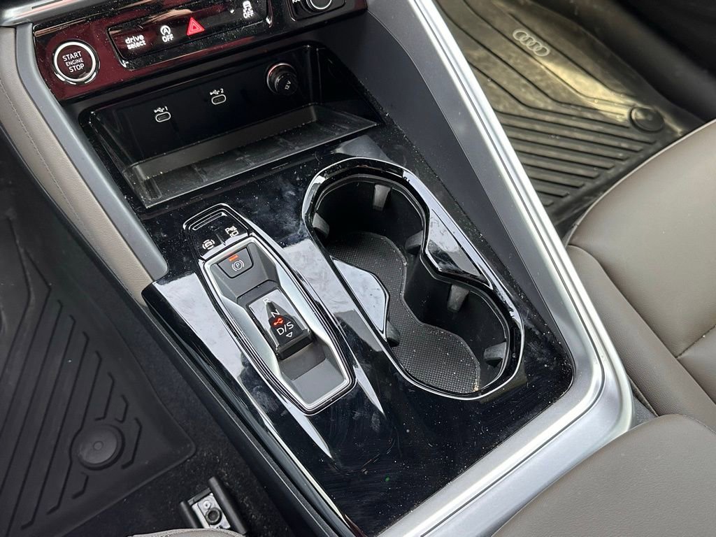 Used 2025 Audi Q5 Premium image 33