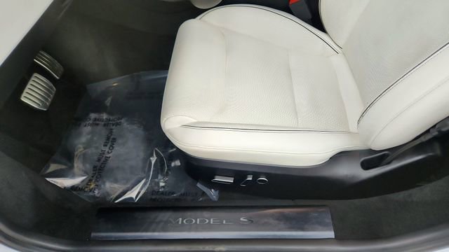 Used 2022 Tesla Model S Plaid AWD/4WD image 33