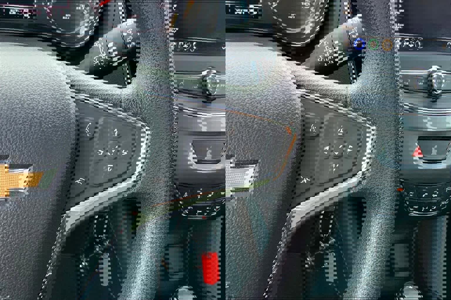 Used 2019 Chevrolet Cruze LS w/ LS Fleet Convenience Package image 24