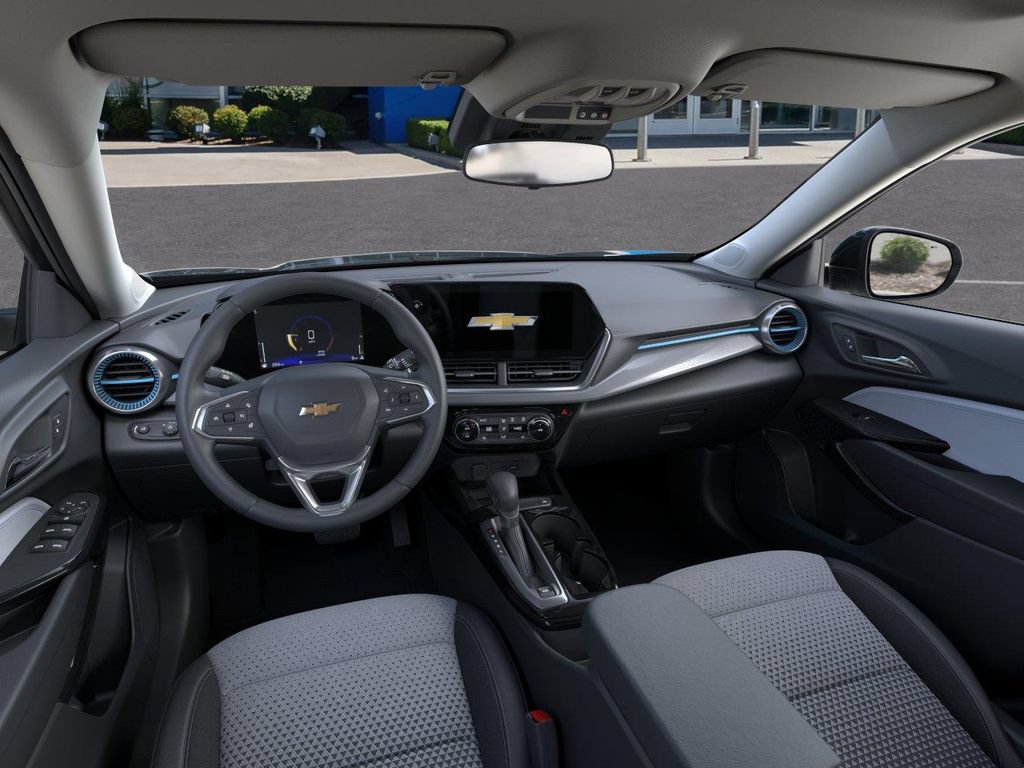 New 2026 Chevrolet Trax LT w/ Sunroof Package FWD image 15