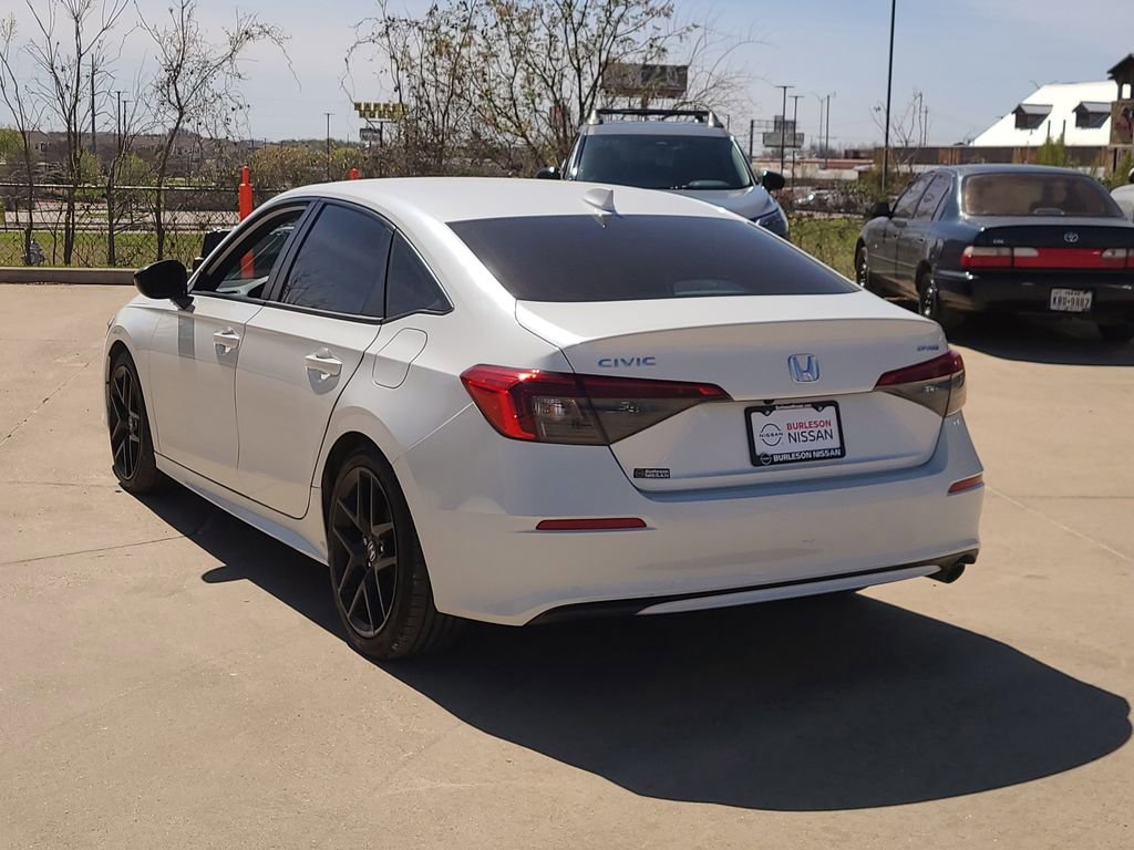 Used 2022 Honda Civic Sport image 2