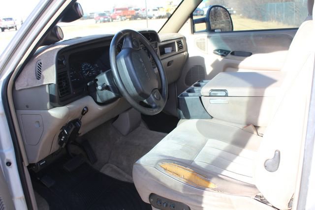 Used 1996 Dodge Ram 3500 Truck 2WD Club Cab image 21