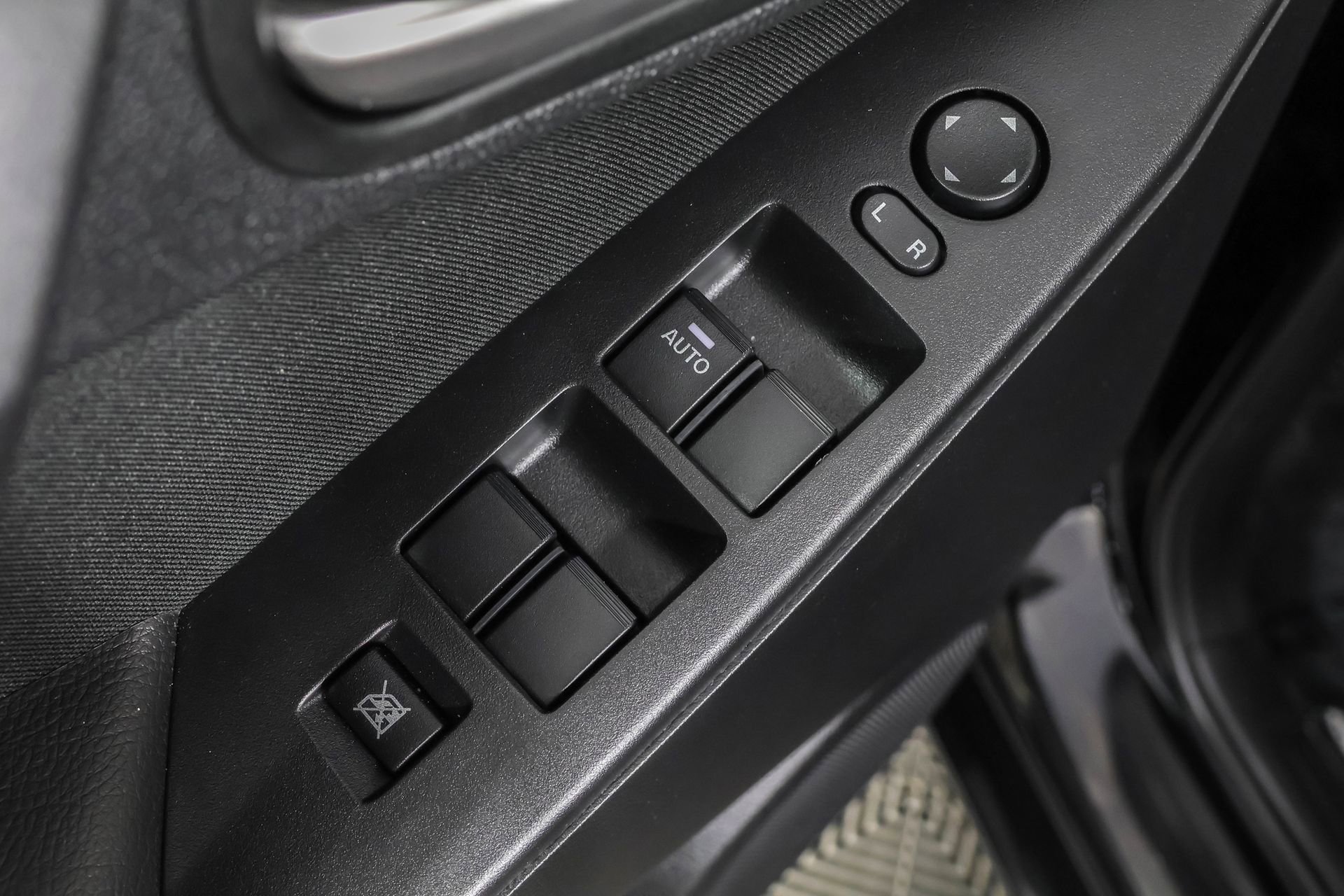 Used 2012 MAZDA MAZDA3 i Touring image 33