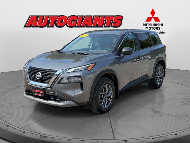 Used 2023 Nissan Rogue S AWD/4WD image 7