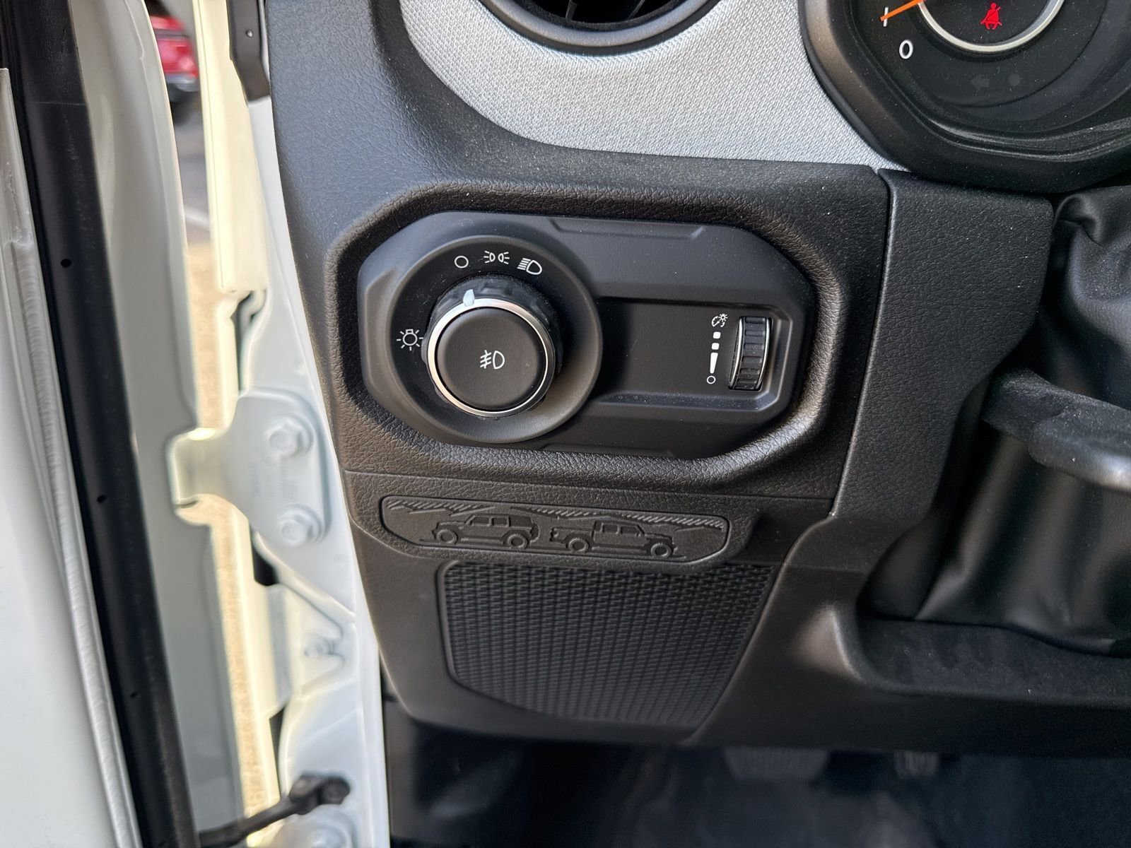 Used 2025 Jeep Wrangler Sport AWD/4WD image 22