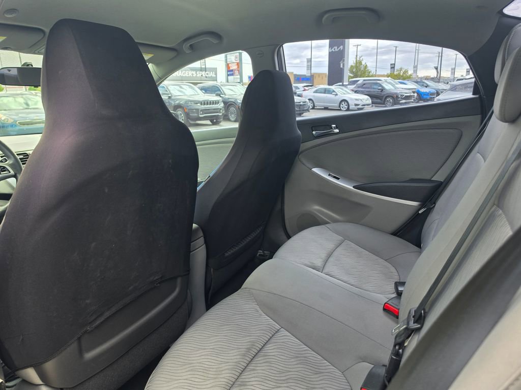 Used 2012 Hyundai Accent GLS w/ Premium Pkg 3 FWD image 11