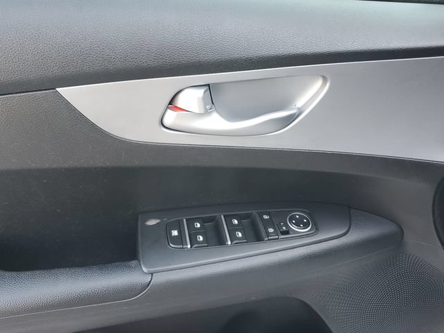 Certified 2023 Kia Forte LXS FWD image 19