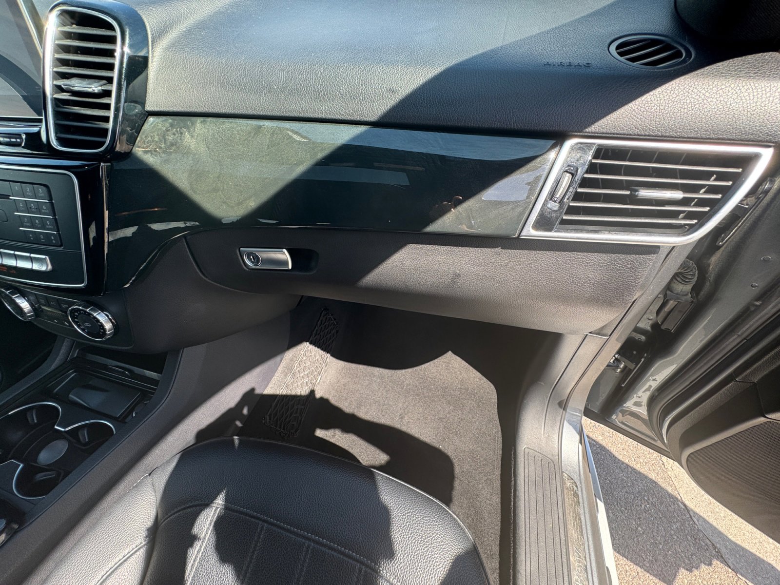 Used 2018 Mercedes-Benz GLE 350 4MATIC image 21
