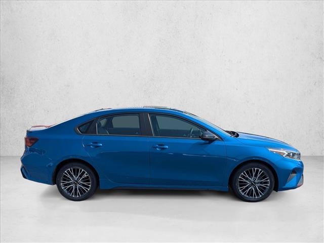 Used 2022 Kia Forte GT-Line w/ GT-Line Premium Package FWD image 4