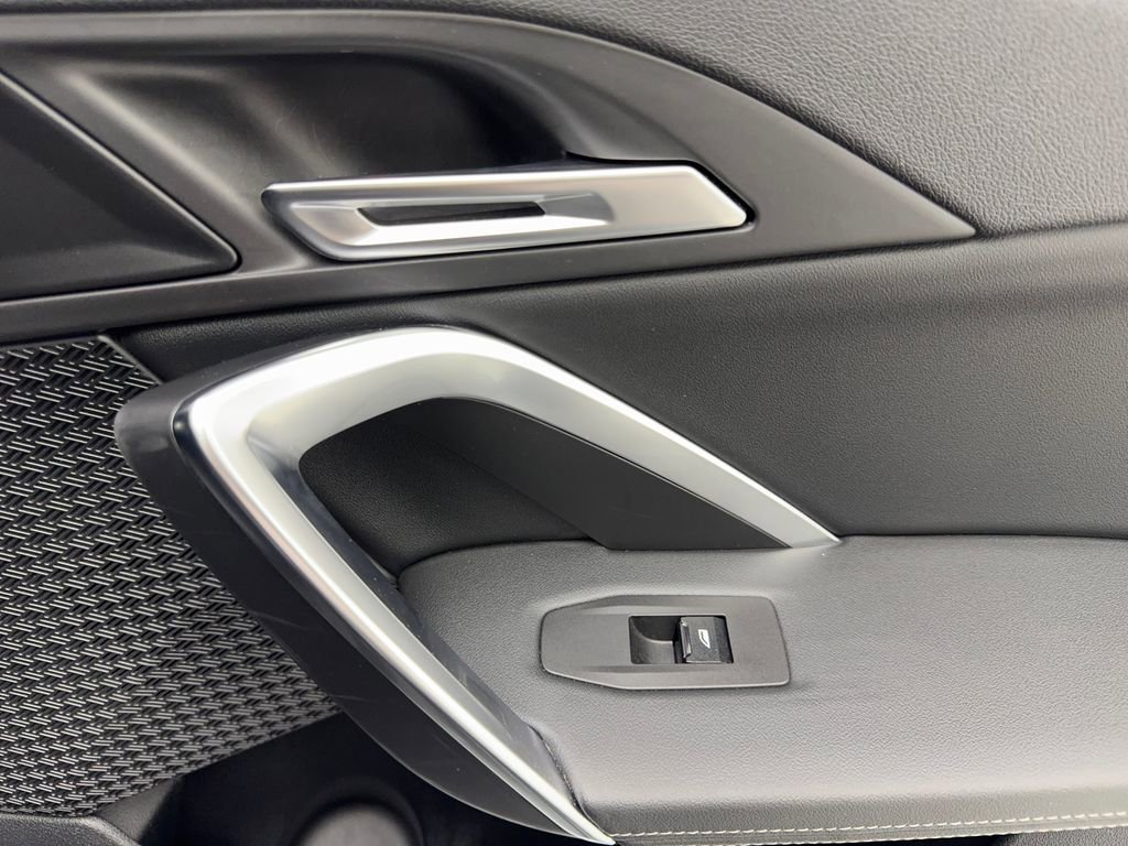 Used 2025 BMW X1 xDrive28i image 43