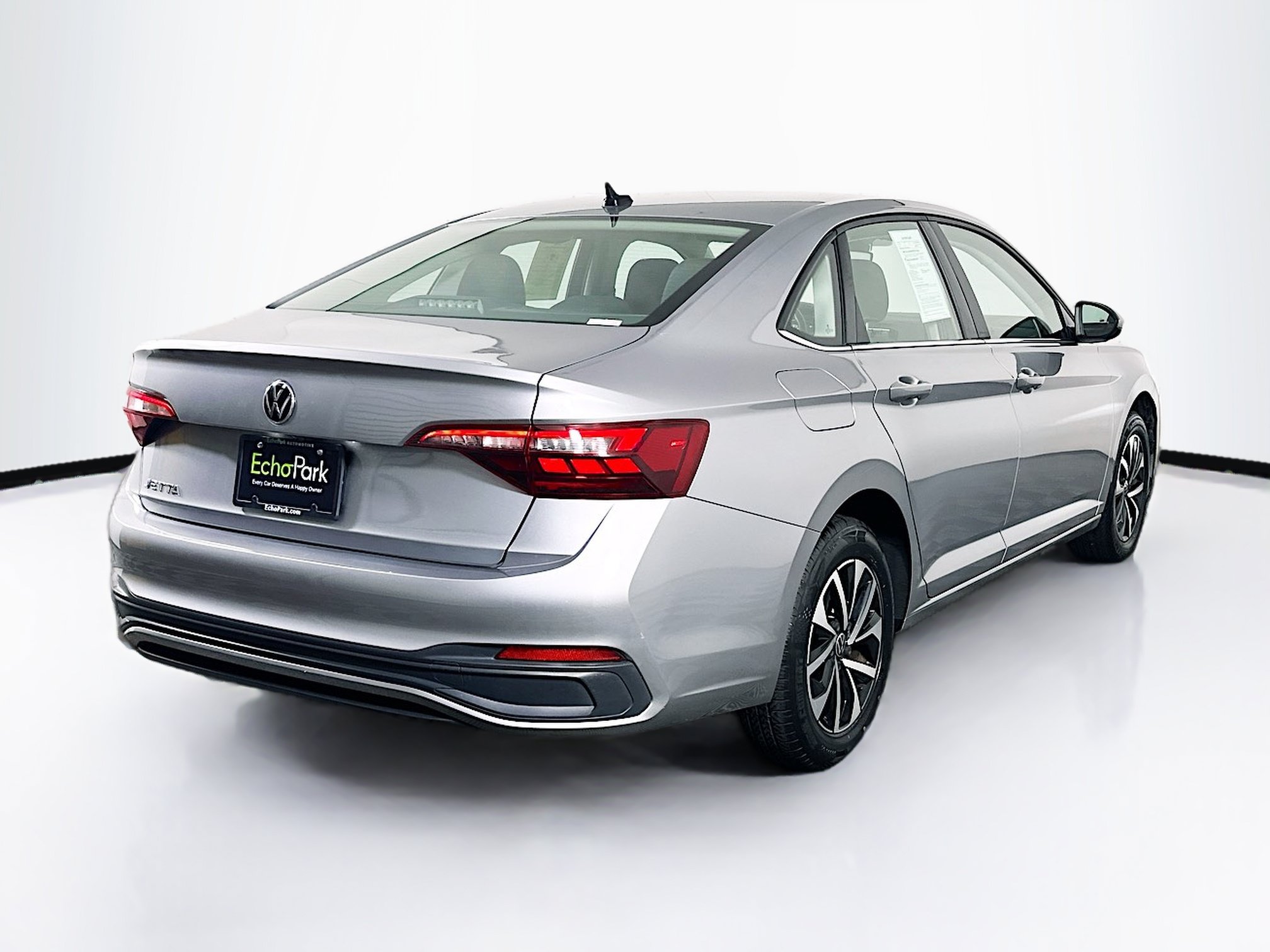 Used 2024 Volkswagen Jetta S FWD image 9