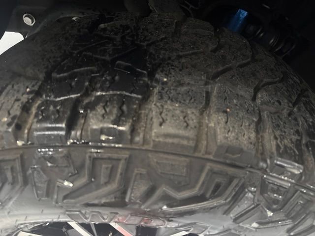 Used 2024 GMC Sierra 2500 AT4X AWD/4WD image 43