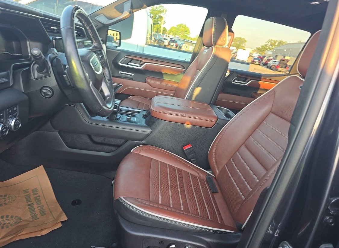 Used 2025 GMC Sierra 1500 Denali Ultimate AWD/4WD image 5