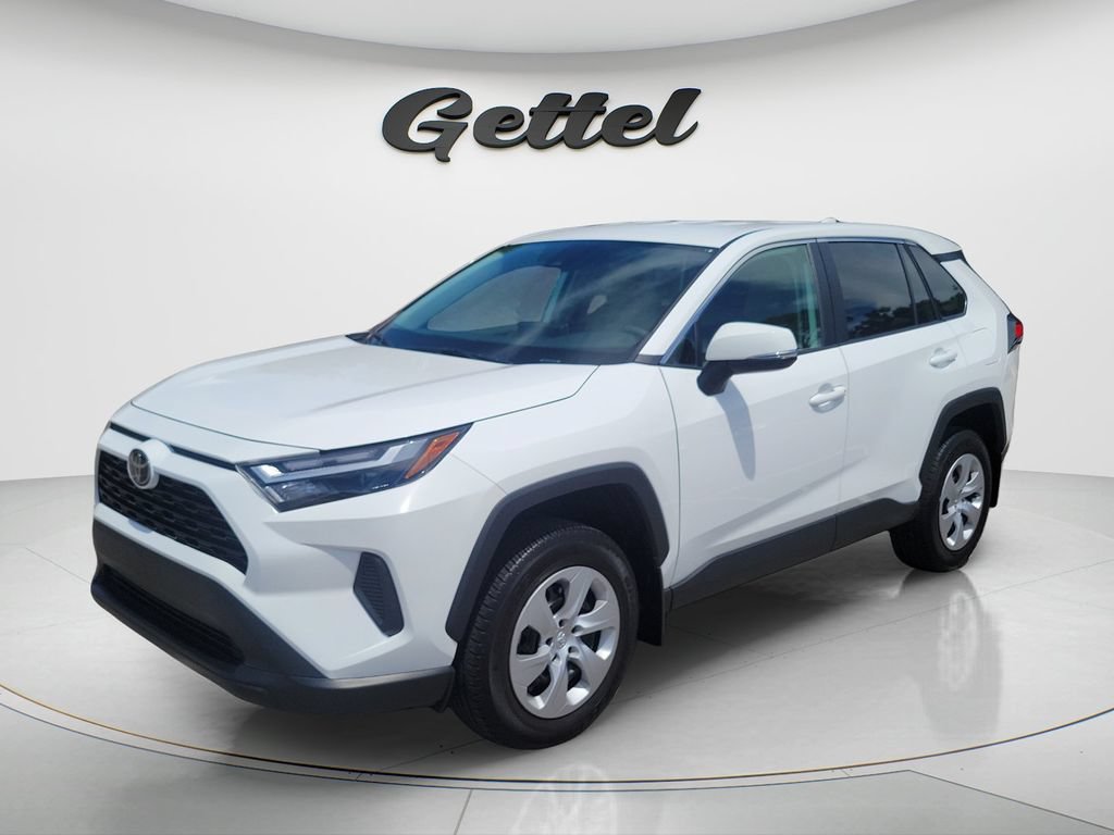 Certified 2025 Toyota RAV4 LE FWD image 1