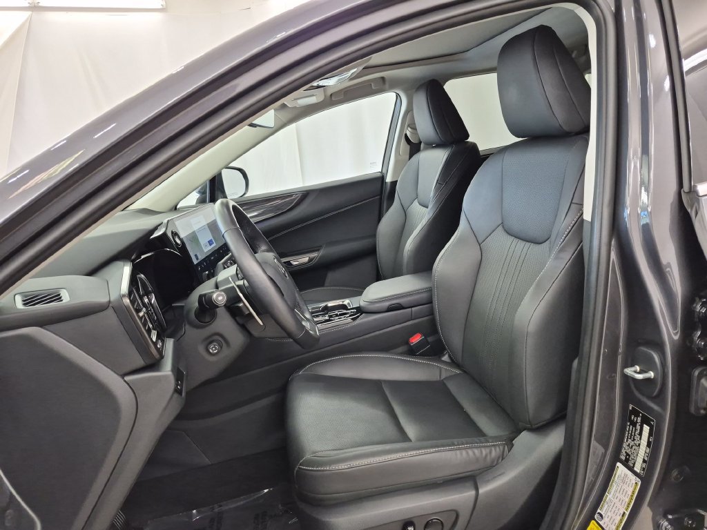 Used 2026 Lexus NX 350h AWD w/ Accessory Package (2T) image 15