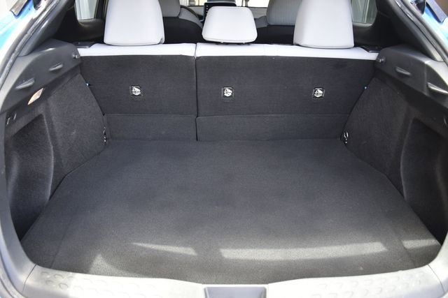 Used 2019 Toyota C-HR XLE FWD image 29