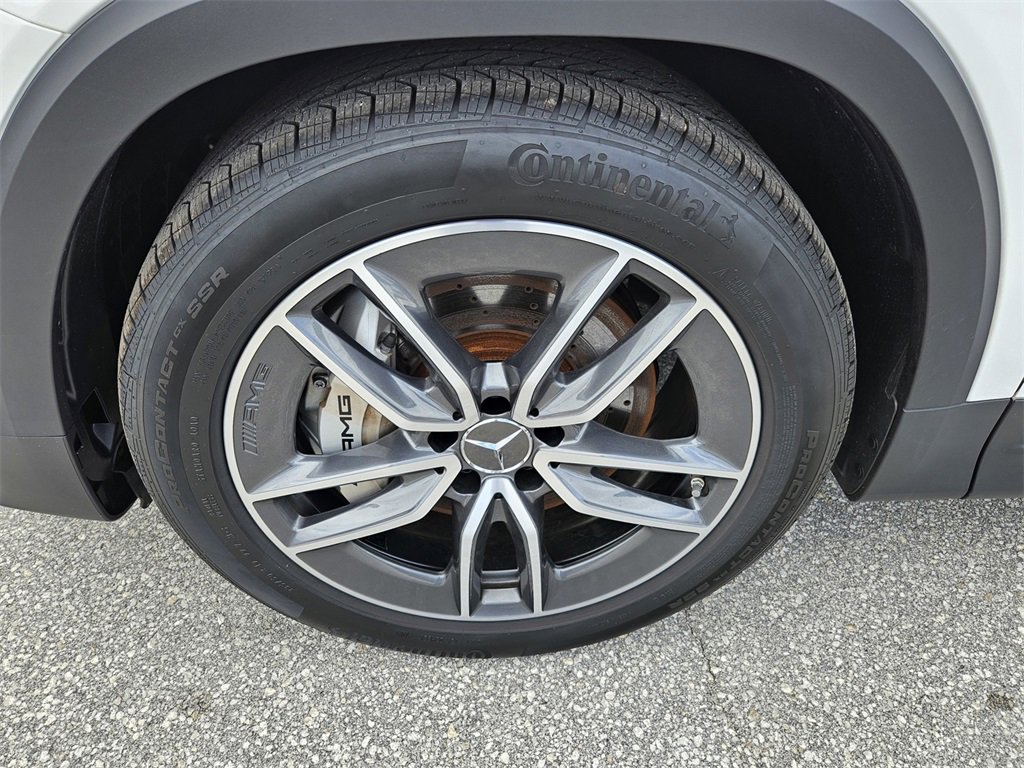 Used 2025 Mercedes-Benz GLB 35 AMG 4MATIC image 42